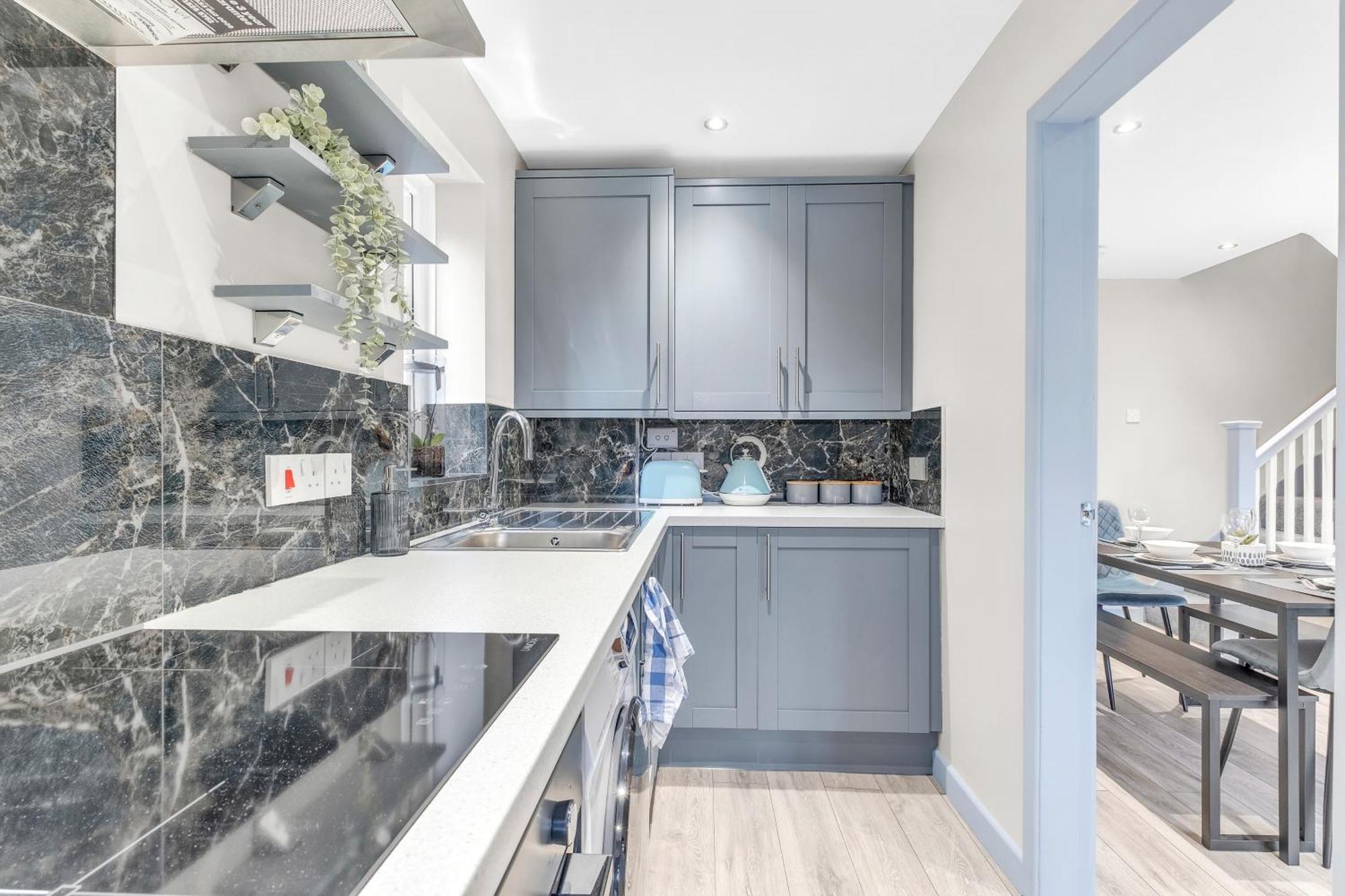 Mk 2-Bedroom Contractor'S Gem, 5 Beds, Sleeps 6, Free Parking ميلتون كينيز المظهر الخارجي الصورة