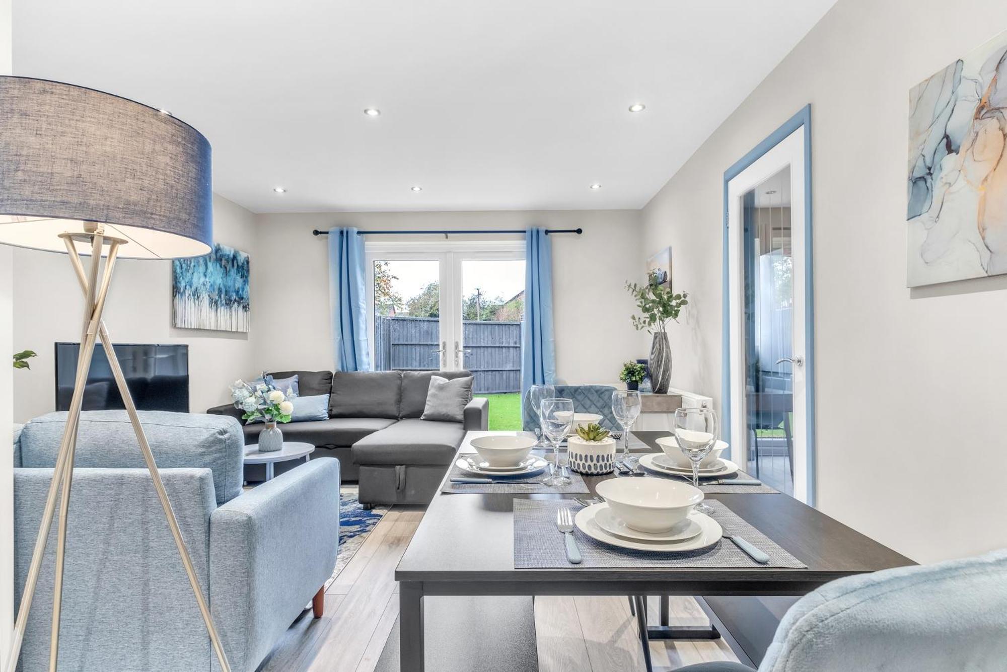 Mk 2-Bedroom Contractor'S Gem, 5 Beds, Sleeps 6, Free Parking ميلتون كينيز المظهر الخارجي الصورة